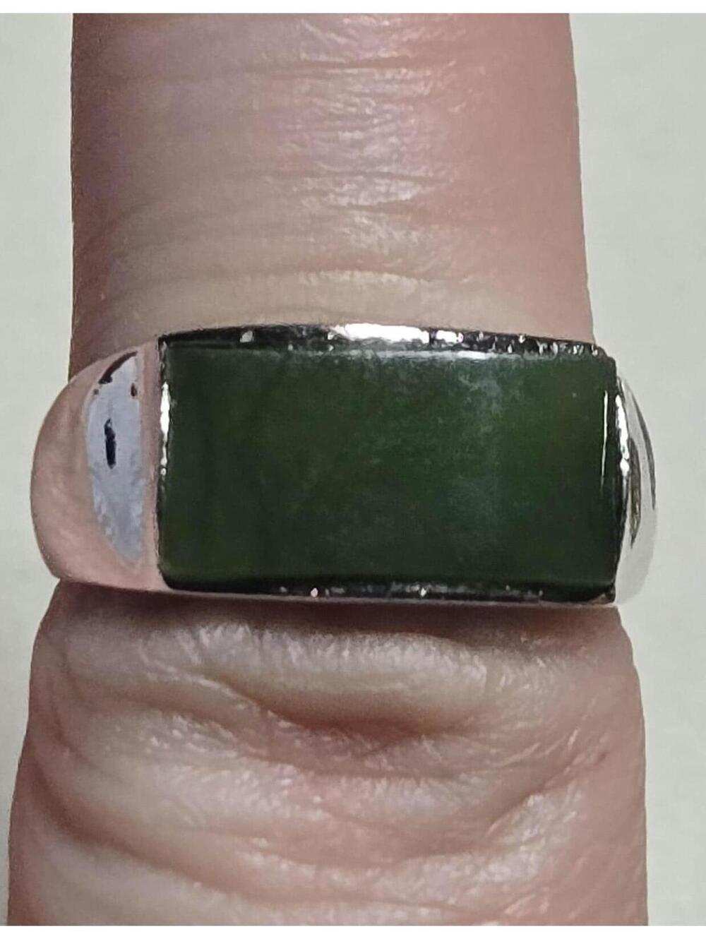 Silvertone and Green Tourmaline Rectangular Stone Ring size 6.5